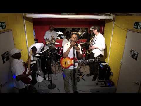 Nubreeze Showcase featuring Aqua Levi