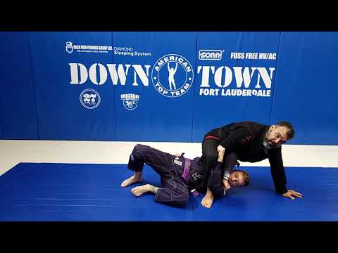 Double Attack from Mount: Bow & Arrow or Armbar