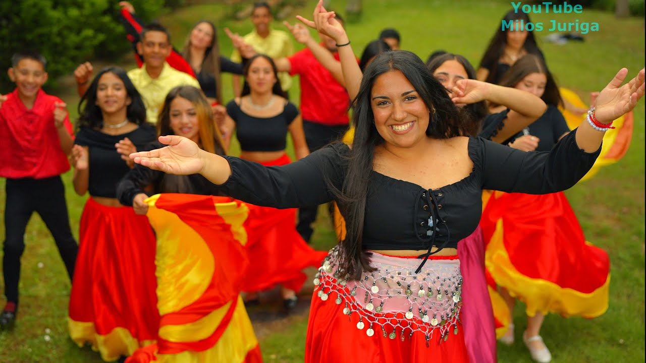 Gipsy Luna - Kamila Berkiova - Hrajte mi cigani ( cover )