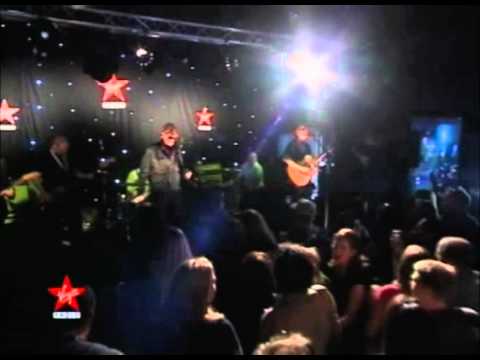 Proclaimers : Live - Life With You / Whole Wide World / I'm Gonna Be (500 Miles)