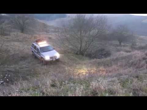 A bit too much throttle ;) - Jeep WJ 4.7HO +4.5" LA