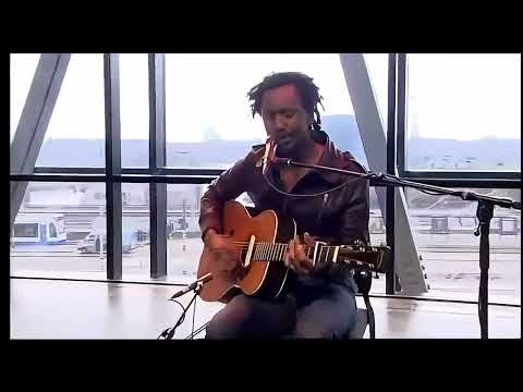 Daby Touré – Live on VPRO's Vrije Geluiden (Amsterdam, Netherlands)