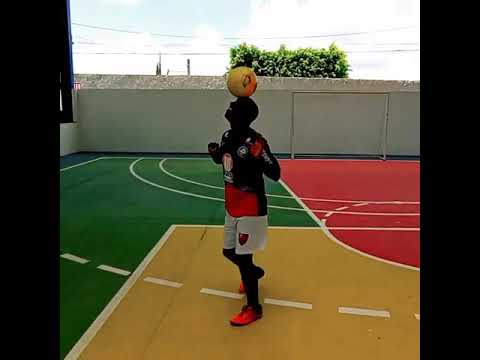 Rei da embaixada São Nicolau porto seguro melhor lugar do mundo