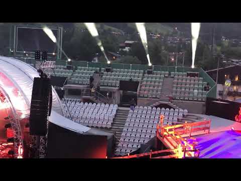 download lagu mp3 mp4 Tennisstadion Kitzbhel, download lagu Tennisstadion Kitzbhel gratis, unduh video klip Tennisstadion Kitzbhel