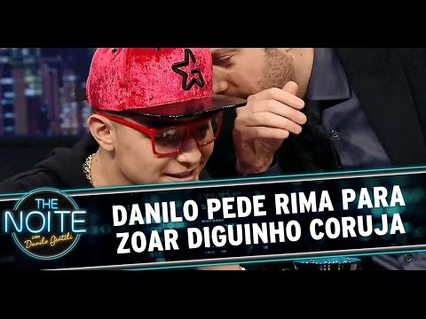 The Noite (23/07/14) - Mc Gui faz rima para zoar Danilo e Diguinho