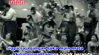 Download lagu Mat Sentol Filem Saudagar Minyak Urat- chik ke bhom.DAT mp3 Download lagu Mat Sentol Filem Saudagar Minyak Urat- chik ke bhom.DAT mp3