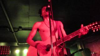 Raury - &quot;Cigarette Song&quot; (Live in Boston)