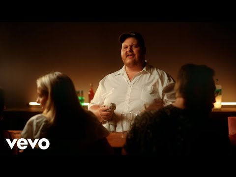 Wentzel - Help 'n Bietjie (Official Music Video)