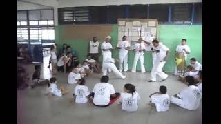preview picture of video 'Grupo de Capoeira Herança de Um Passado - Lorena/SP Abril de 2011'