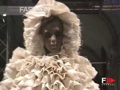 "Gentucca Bini" Autumn Winter 2004 2005 Milan 4 of 4 Pret a Porter Woman by FashionChannel