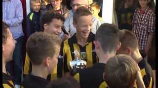preview picture of video 'Vitesse wint voetbaltoernooi in Goor'
