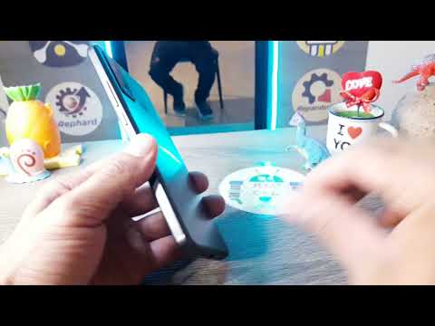 como resetear un celular TCL 20L