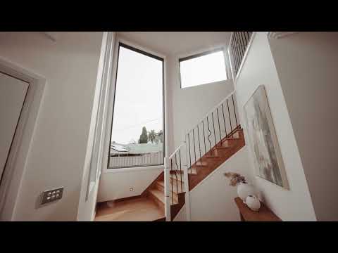 2/386 The Esplanade, Speers Point, NSW 2284, 5 Kuwarto, 3 Banyo, House