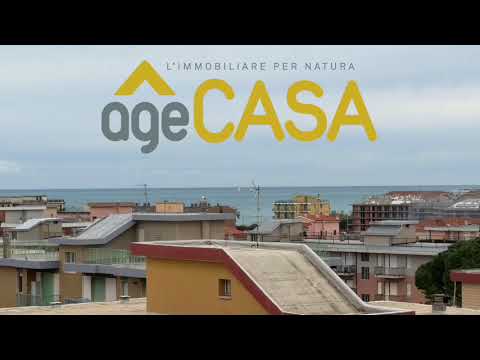 MONOLOCALE ATTICO CON AMPIA TERRAZZA VISTA MARE