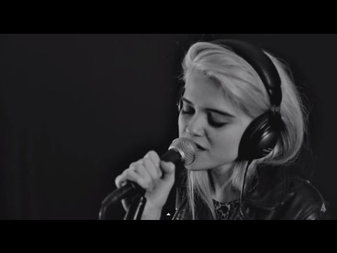 Sky Ferreira - You're not the one (Cut from Newtown Radio | Swan 7 Studio)