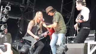 Fozzy (feat. Motorhead&#39;s Phil Campbell) : She&#39;s My Addiction @ Bloodstock Festival 2013