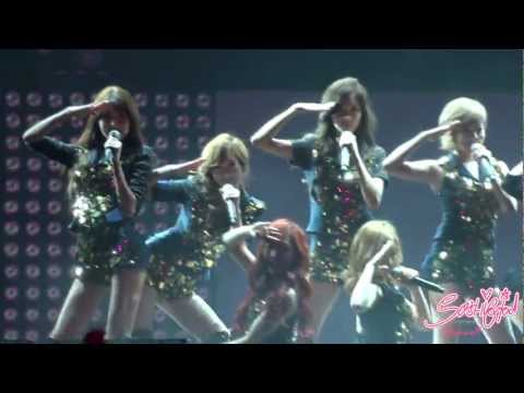 [Fancam] 120520 SMTown LA SNSD - Genie (Jessica/Taeyeon)