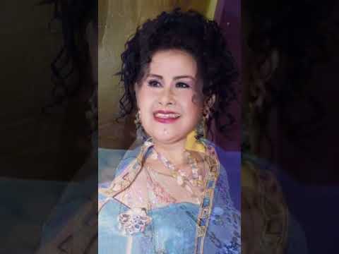 Elvy Sukaesih dulu dan sekarang. #dangdut #elvysukaesih #duludansekarang #shorts