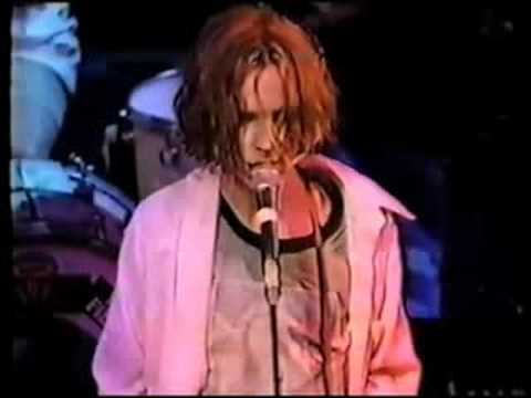 Beck w/that dog. "Totally Confused" (live)