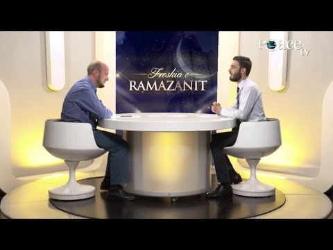 16 - Freskia e Ramazanit - Bujar Isma me Dr. Bisedim Karanezi