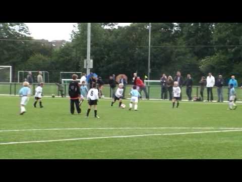 vv Capelle toernooi 4e wedstrijd: Nieuwenhoorn F1 - Haaglandia F1. Uitslag 0-5