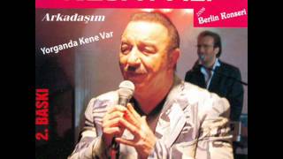 Nejat Alp Yalnız Bırakıp Gitme Bu Akşam