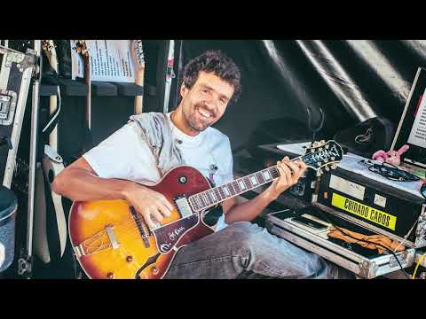 Video thumbnail for A procissão da vida (faixa extra)