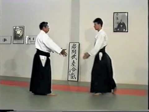Ryote Dori - Morihiro Saito Sensei. Uke Bjorn Saw Sensei. Traditional Iwama Takemusu Aikido. 