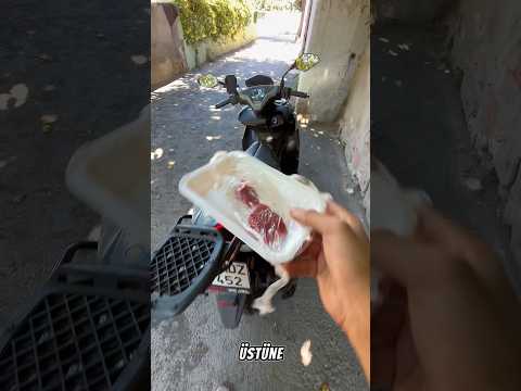 Sıcacık Egzozda Et Pişirdik