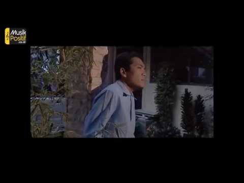 Edcoustic - Nantikanku di Batas Waktu (Official Video Music)