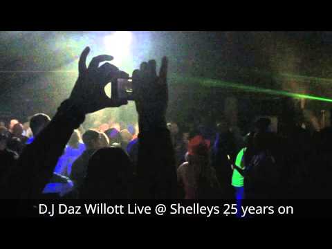 DJ Daz Willott (Intro) M.c Loud and Nasty @ Shelleys 25 years 30th May (keel university) 2015 (3am)