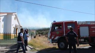 preview picture of video 'Incêndio em Estremoz - Zona das Quintinhas/Frandina 20/07/2012'