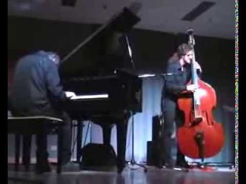 Autumn Leaves Dino Massa trio feat John Abercrombie