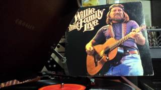 Willie Nelson and Family Live - Amazing Grace