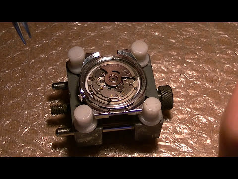How to service and repair a Seiko 7009-3130 Automatic Wrist Watch - PART 1