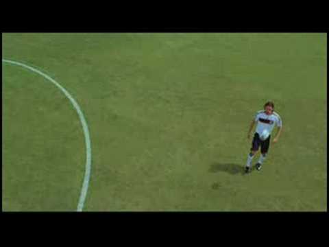 Tim Borowski and Kevin Kuranyi Play Mirror-Ball