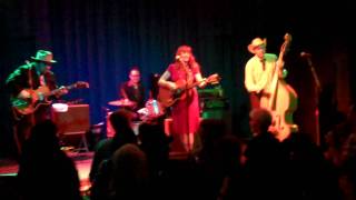 Kim Lenz and the Jaguars-Kiss and Tell Baby.MP4