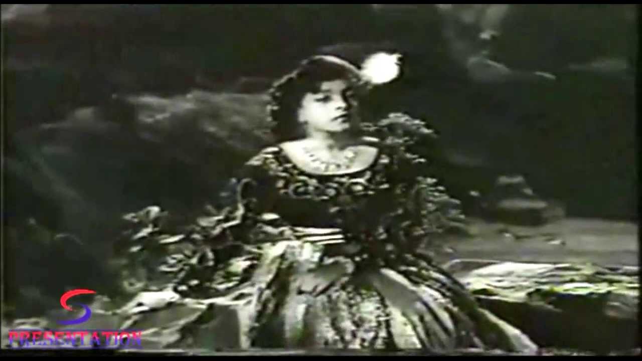 Nadaan Muhabbat Valo Ke Araman Badlate Rehate Hain (Insan Badlate Rehate Hain) Lyrics | Jadoo | Lata Mangeshkar | Naushad