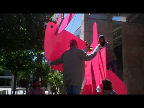 Installation of Aaron Curry's Big Pink in front of the Nasher Sculpture Center