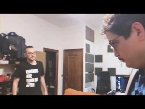 Lárgate de mi casa MEME