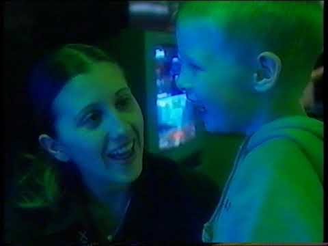 Xbox launch. Channel 10 news report from Australia.