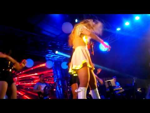 Joelma - No Bate Papo 18-03-2016 Goiânia