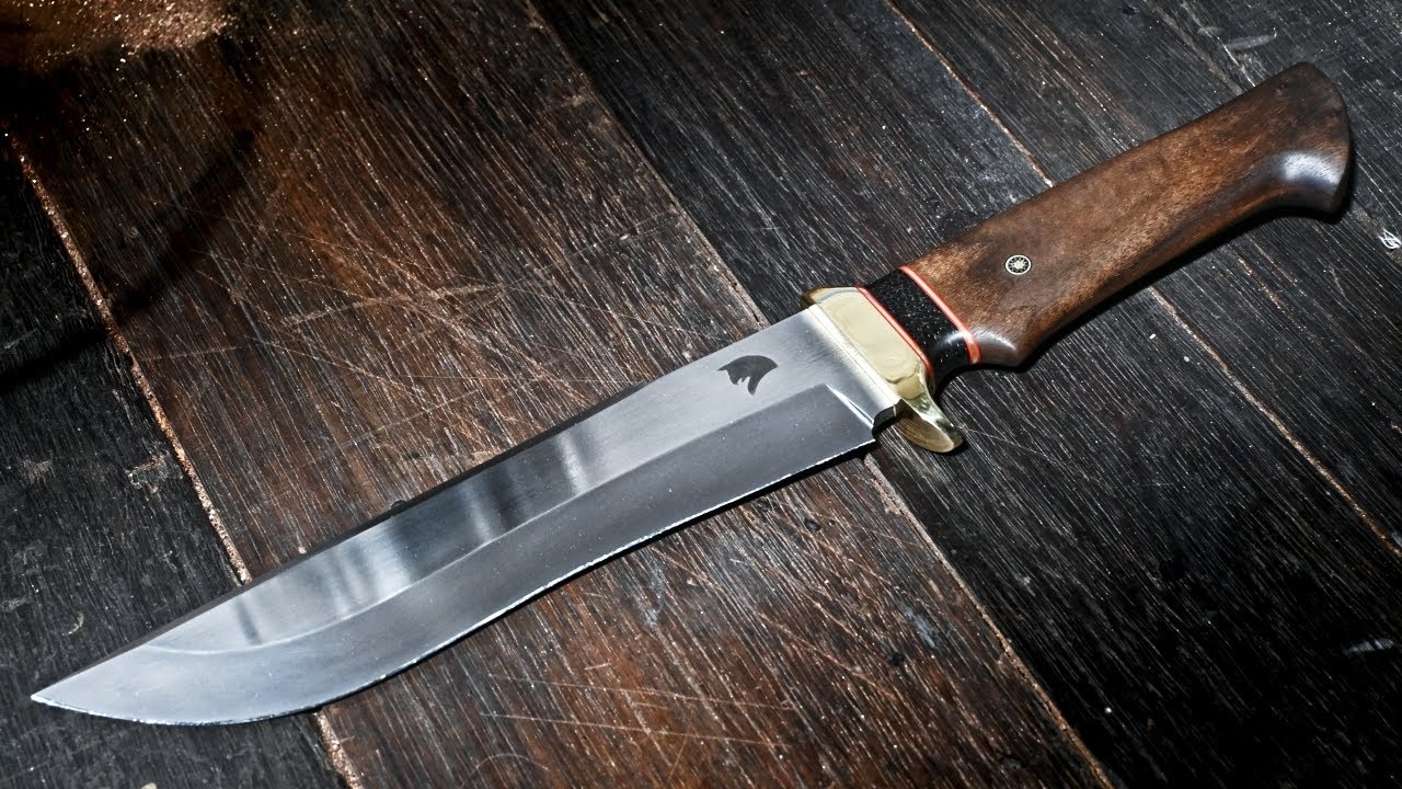 Knife making - Making a custom made Bowie knife from O1 tool steel.