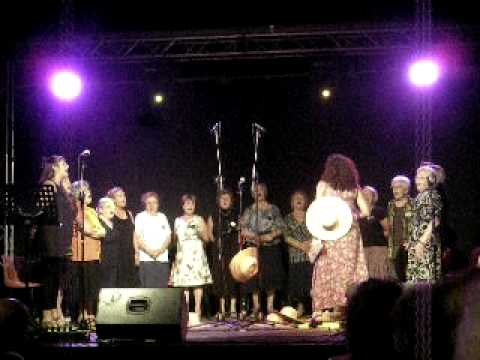 Son la mondina - Coro delle Mondine di Novi di Modena