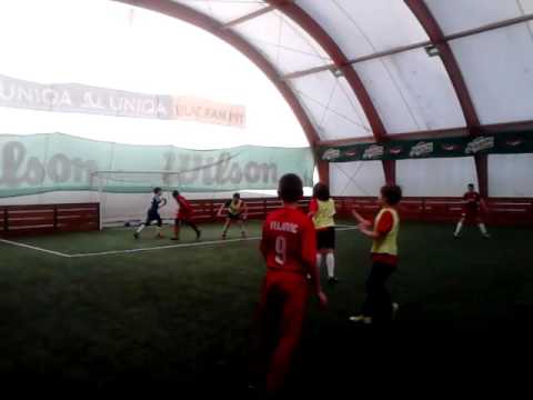 FK Radnički (Novi Beograd) - FK Crveni Orao / generacija 2005 1:8 (1:5) Prvo poluvreme
