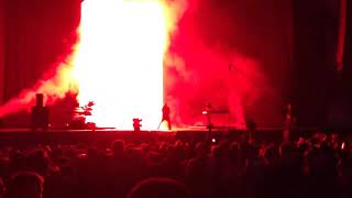 BLOOD ON THE LEAVES LIVE - Kanye's Best Ever Live Performance