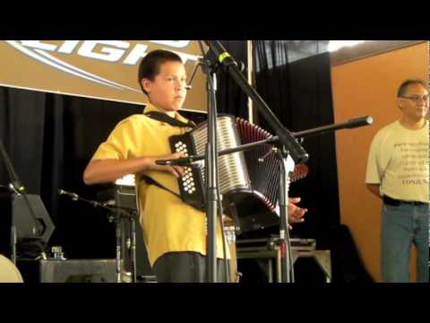 Conjunto Heritage Taller student honored at Conjunto Fest 2010