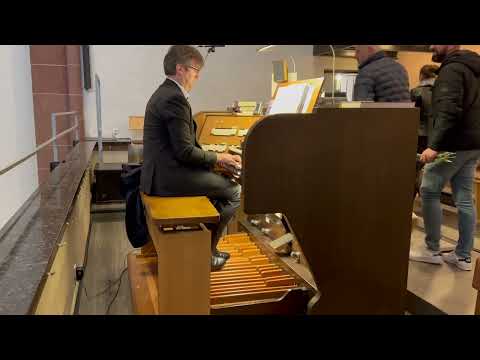 POČINJE SE SLAVNA MUKA, popijevka + POSTLUDIJ