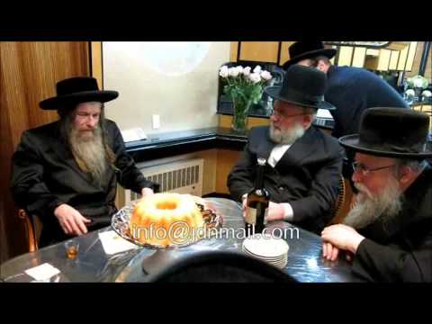 Lelov Nikolsburg Rebbe Visits The Zupnick Residence In Williamsburg - Teves 5774