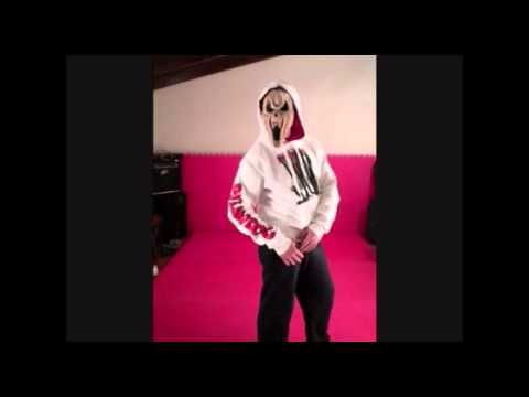 dylandogofili-linea-abbigliamento-basanisi-2010.avi